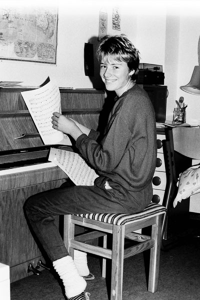 Mojca, ko je še kazalo, da bo pianistk, 1991